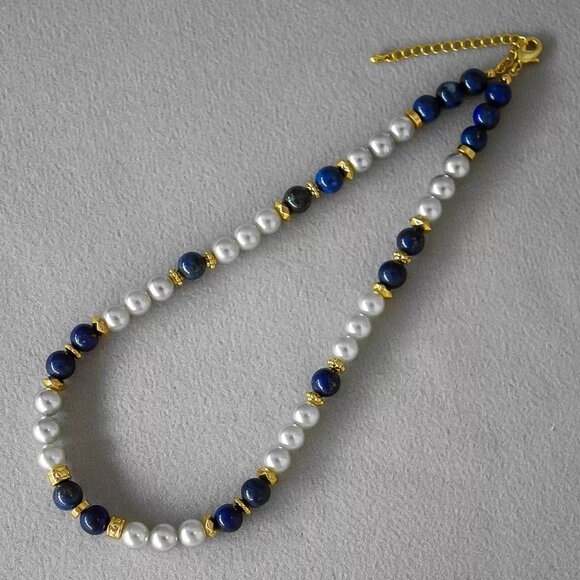 Jewelry - pearl necklace